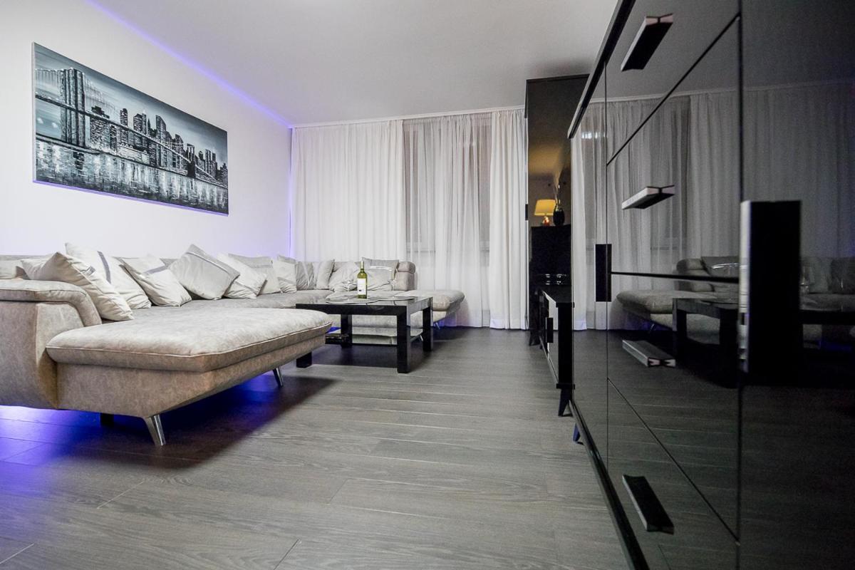 Nowoczesny Apartament - Saska Kepa Apartment Warsaw Ngoại thất bức ảnh