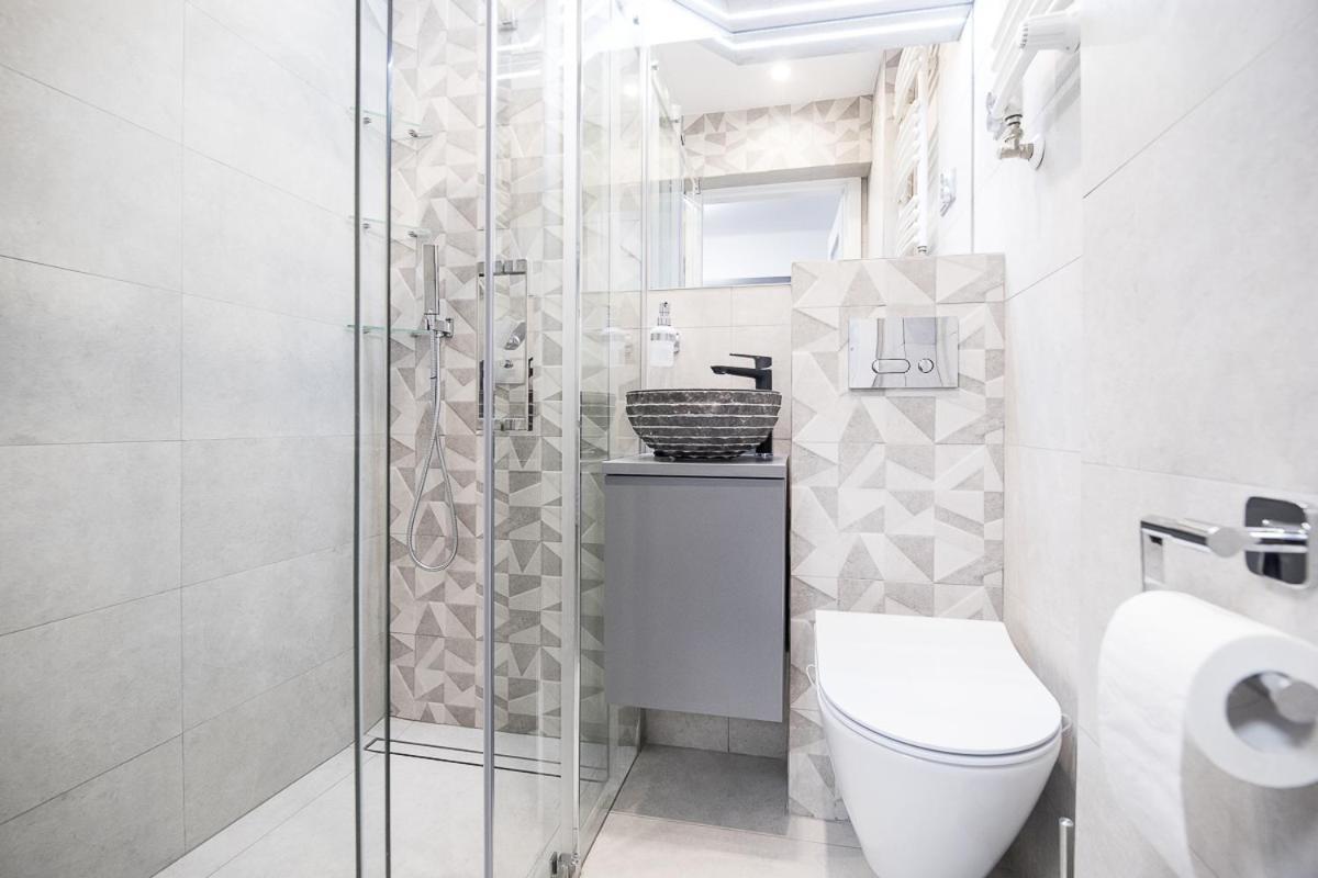 Nowoczesny Apartament - Saska Kepa Apartment Warsaw Ngoại thất bức ảnh